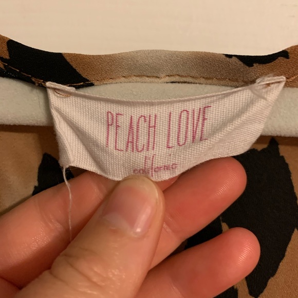 Cheetah Print Top/Dress - Picture 3 of 4